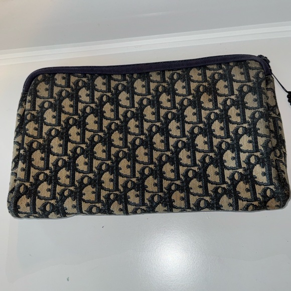 Dior pouch - Picture 1 of 6
